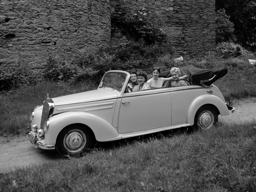  Mercedes-Benz 220 Cabriolet B 1951 года  (фото 3 из 18)
